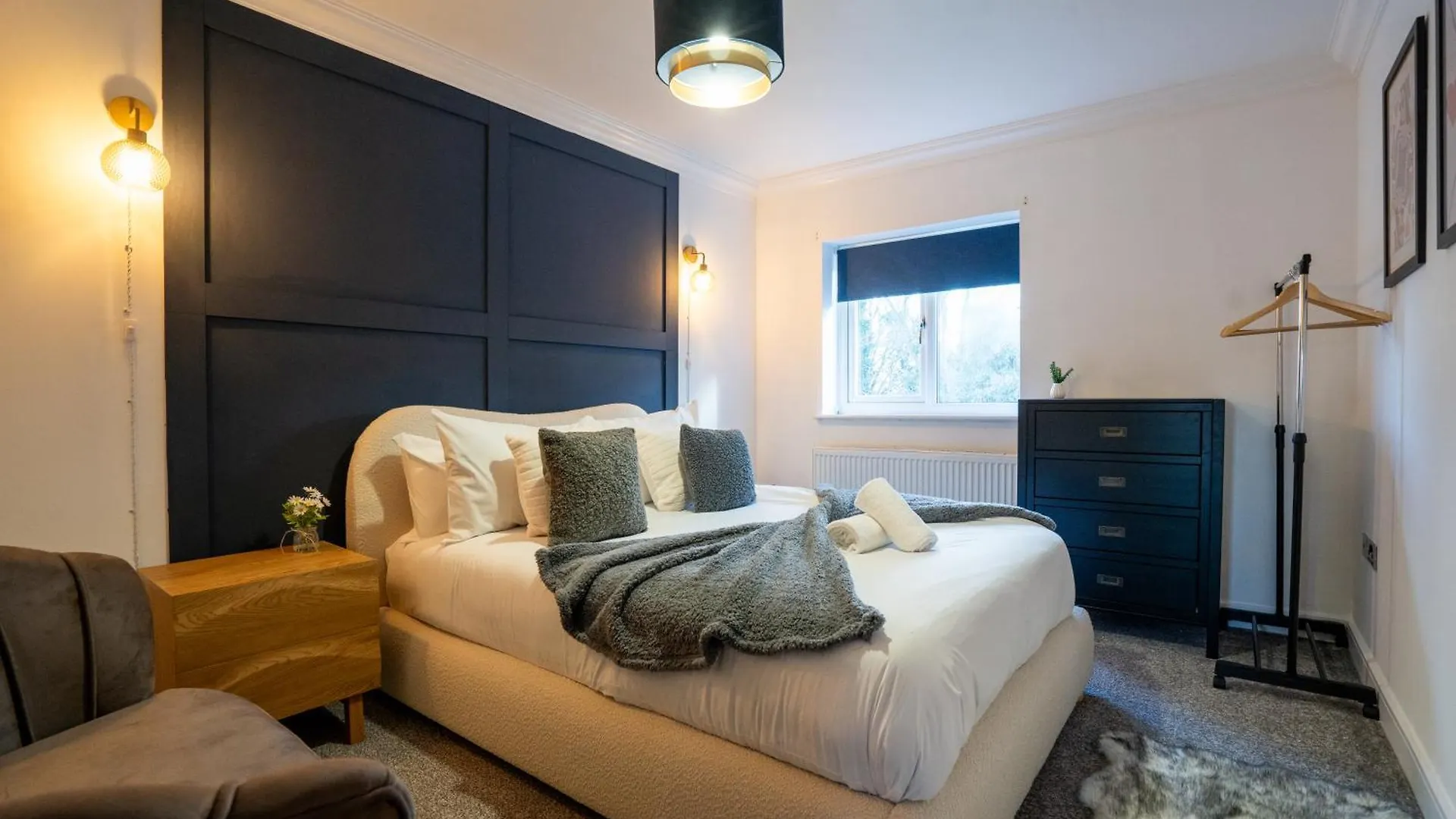 Runway Hse Luxe 5 Bed, With King Sized Beds, Next To Aiport & Nec, Jlr 5 Mins Villa Marston Green United Kingdom