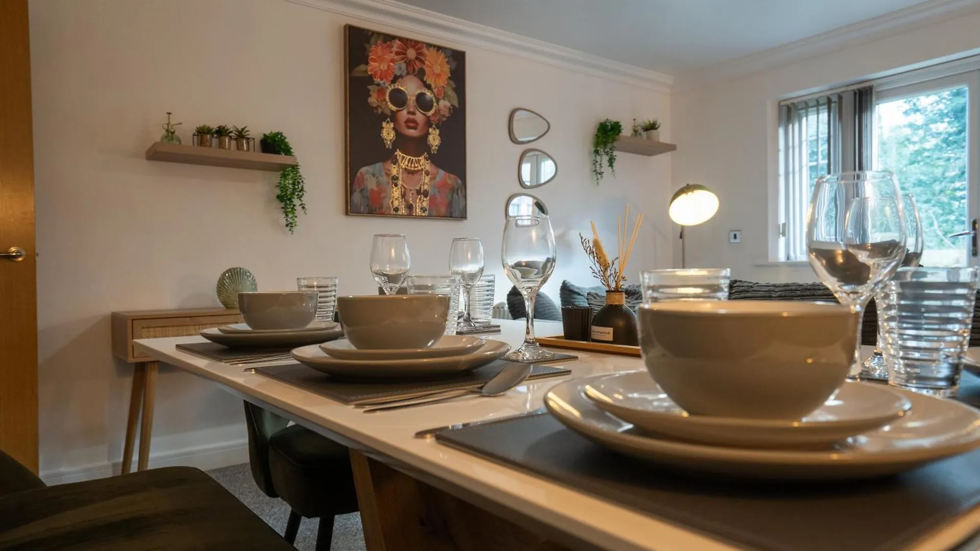 Holiday home Runway Hse Luxe 5 Bed, With King Sized Beds, Next To Aiport & Nec, Jlr 5 Mins Villa Marston Green United Kingdom