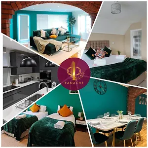  Apartment Contractors, Relocators, Free Parking, Wifi, Smart Tvs