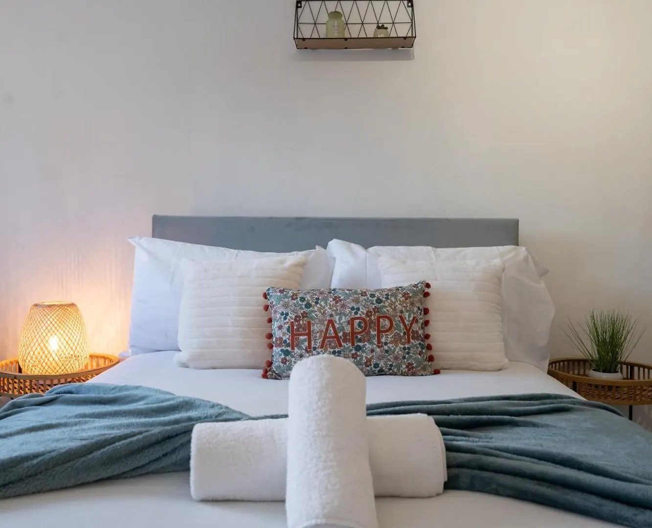 Runway Hse Luxe 5 Bed, With King Sized Beds, Next To Aiport & Nec, Jlr 5 Mins Villa Marston Green Holiday home
